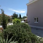 Seka 1