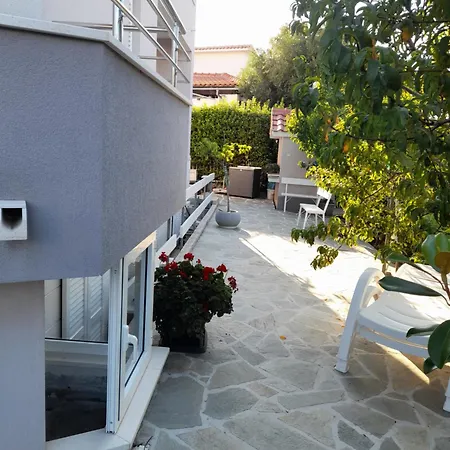 Seka 1 Apartment *
